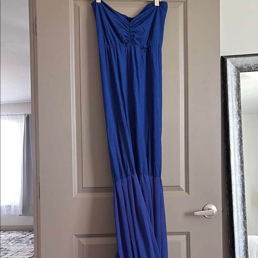 Elegant Blue Maxi Dress